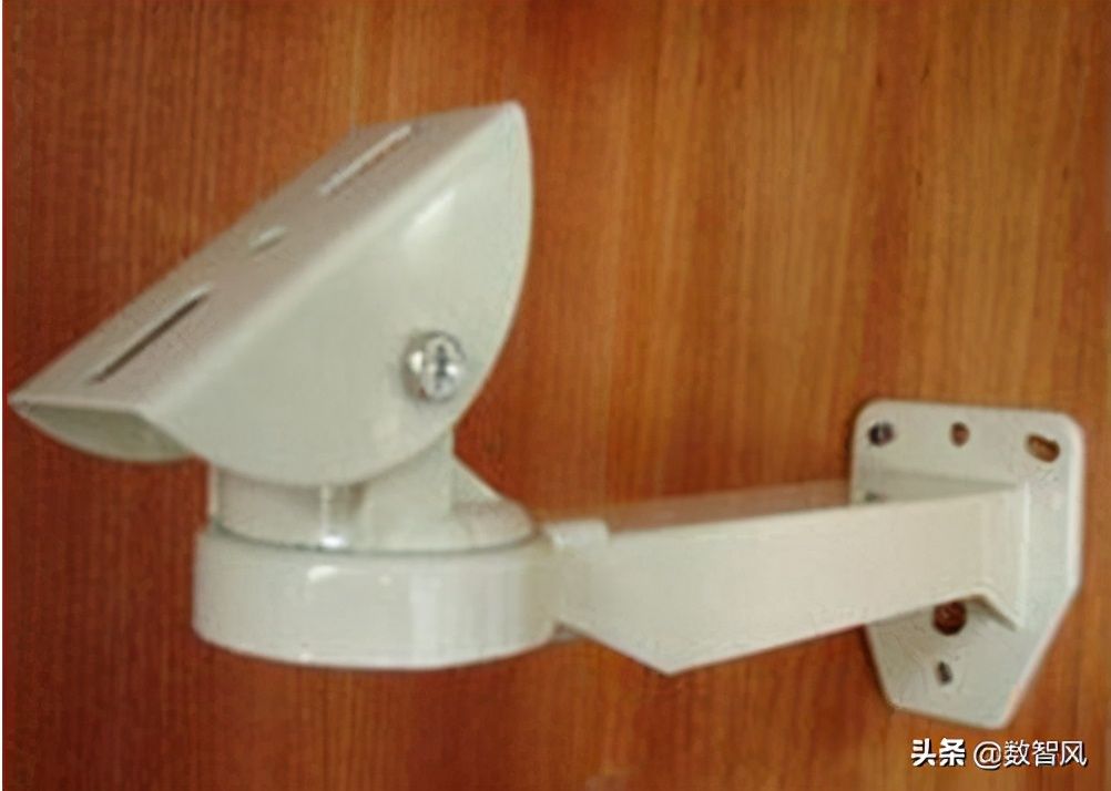摄像头安装步骤图解（家用摄像头安装的正确方法） 