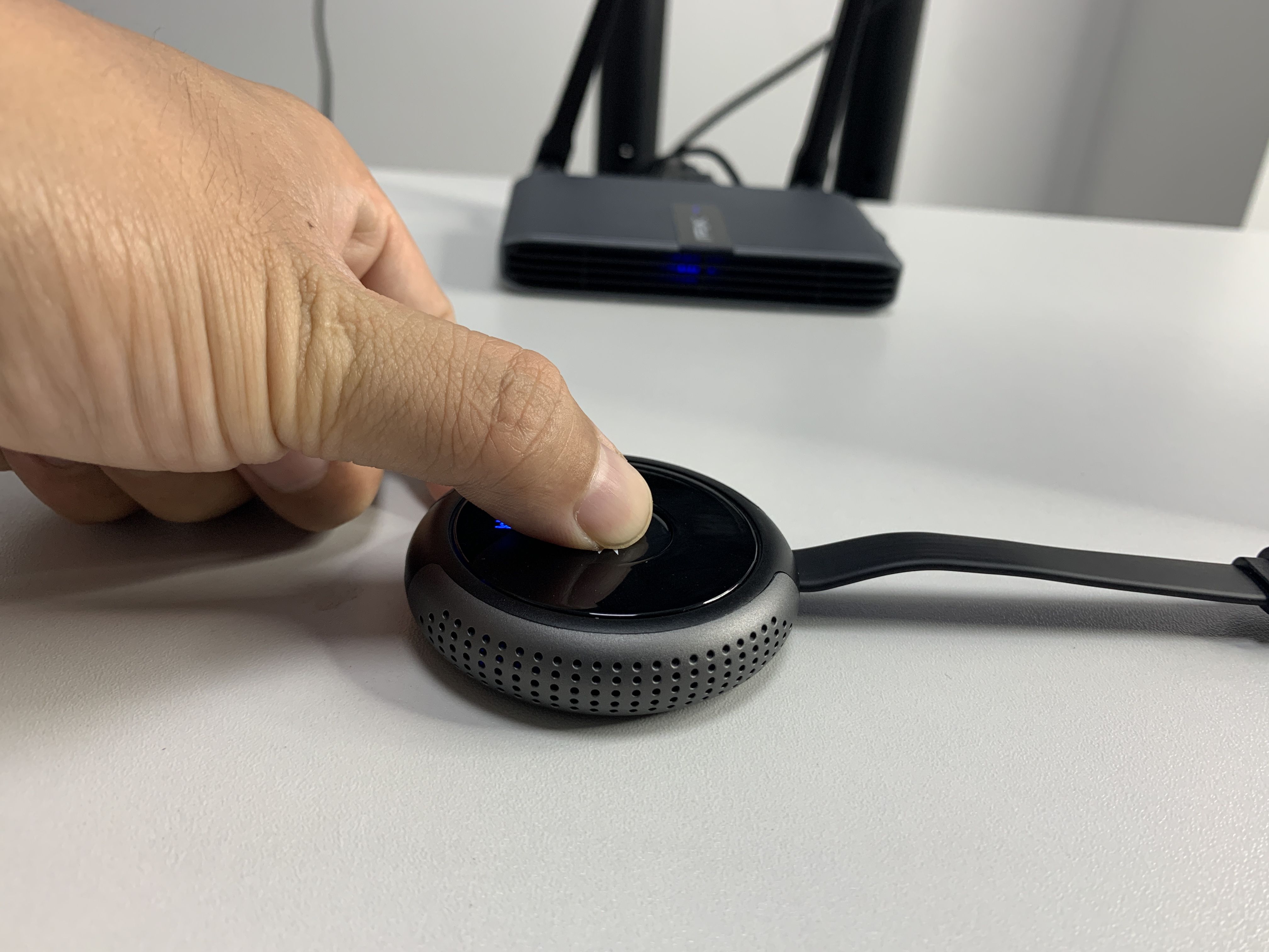 苹果电脑可以投屏到电视吗（MacBook投屏到电视显示器方法教程） 